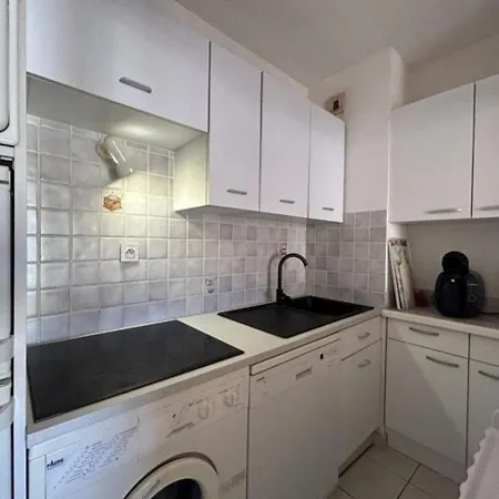 Appartement T2 A 50m De La Avec Balcon, Climatisation Et Parking - 5 Couchages - Fr-1-226-507
